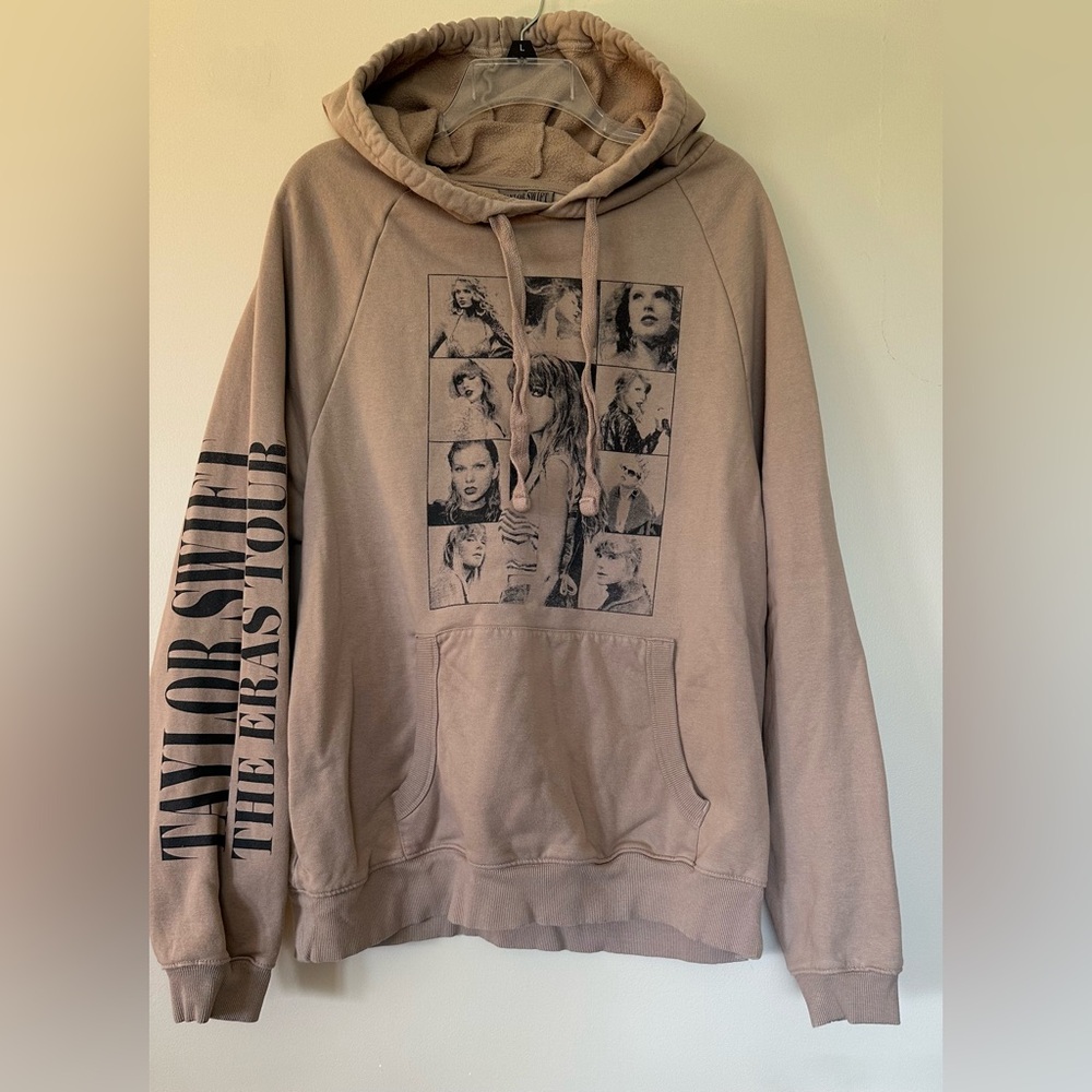 Like New Taylor Swift The Eras Tour Oversized Hoodie - Size L